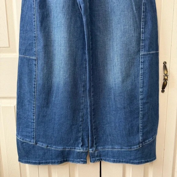 Pilcro Full Curve High-Rise Wide-Leg Jeans Women’s Size 30 - Picture 6 of 12